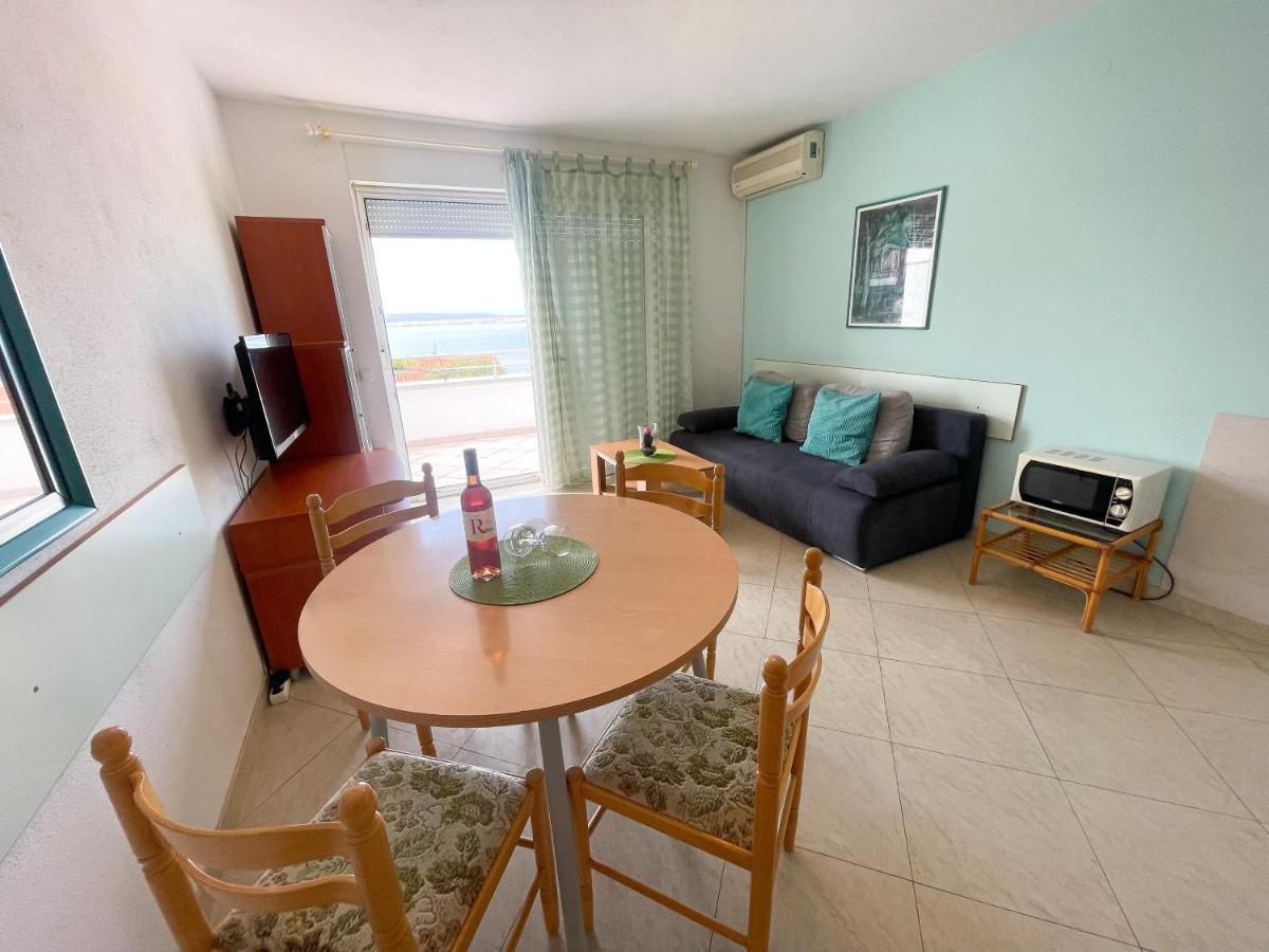 Apartmani Toni Dramalj Exterior foto