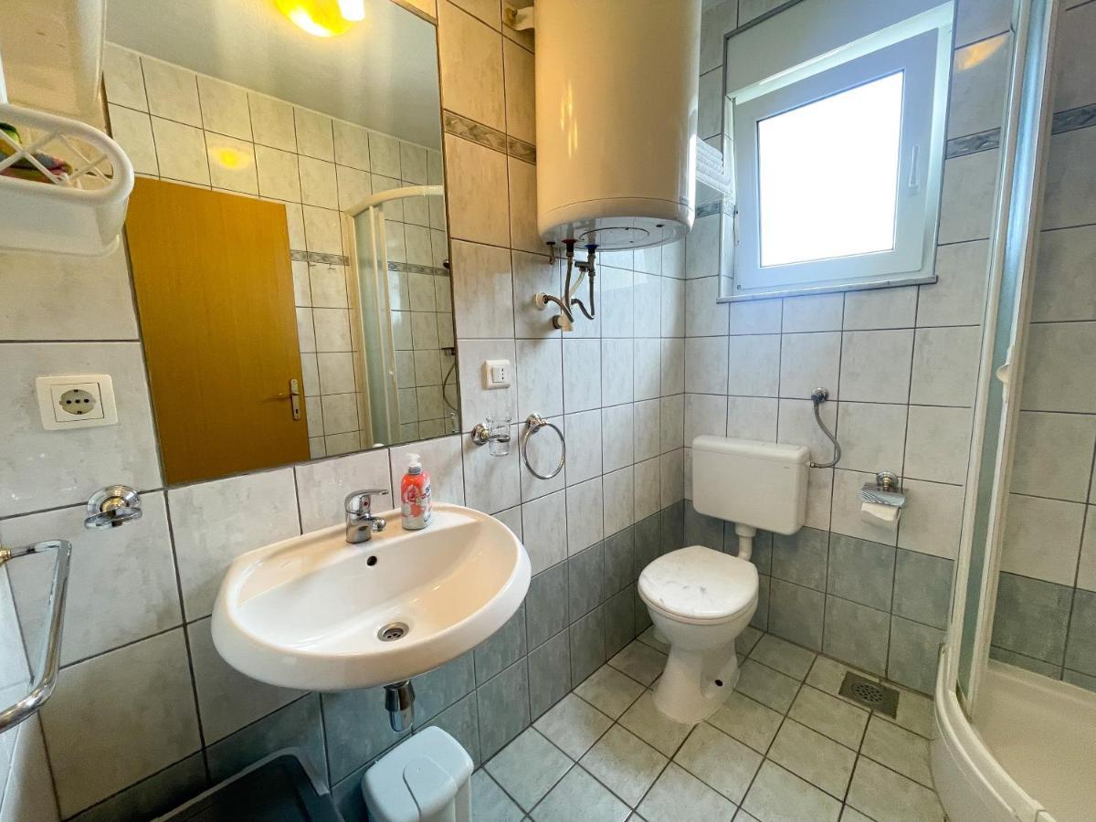 Apartmani Toni Dramalj Exterior foto