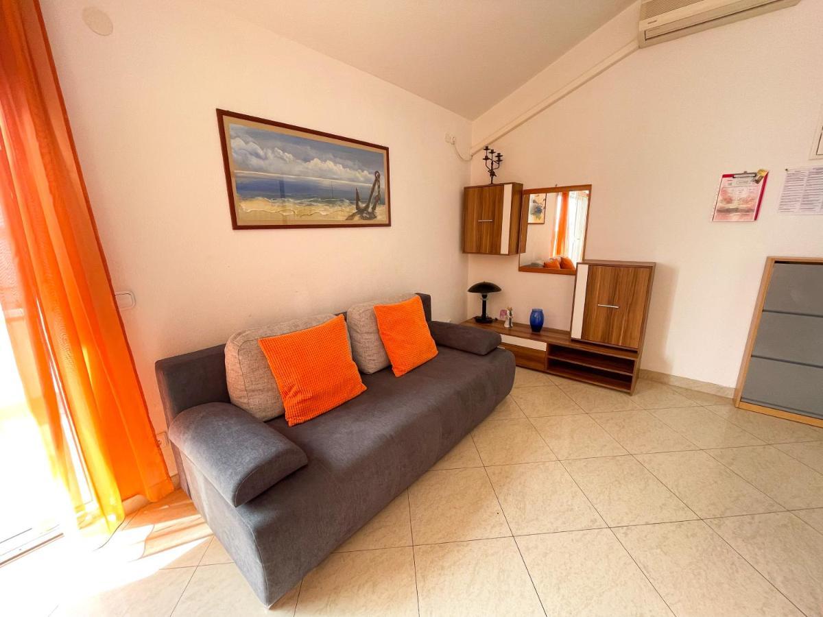 Apartmani Toni Dramalj Exterior foto